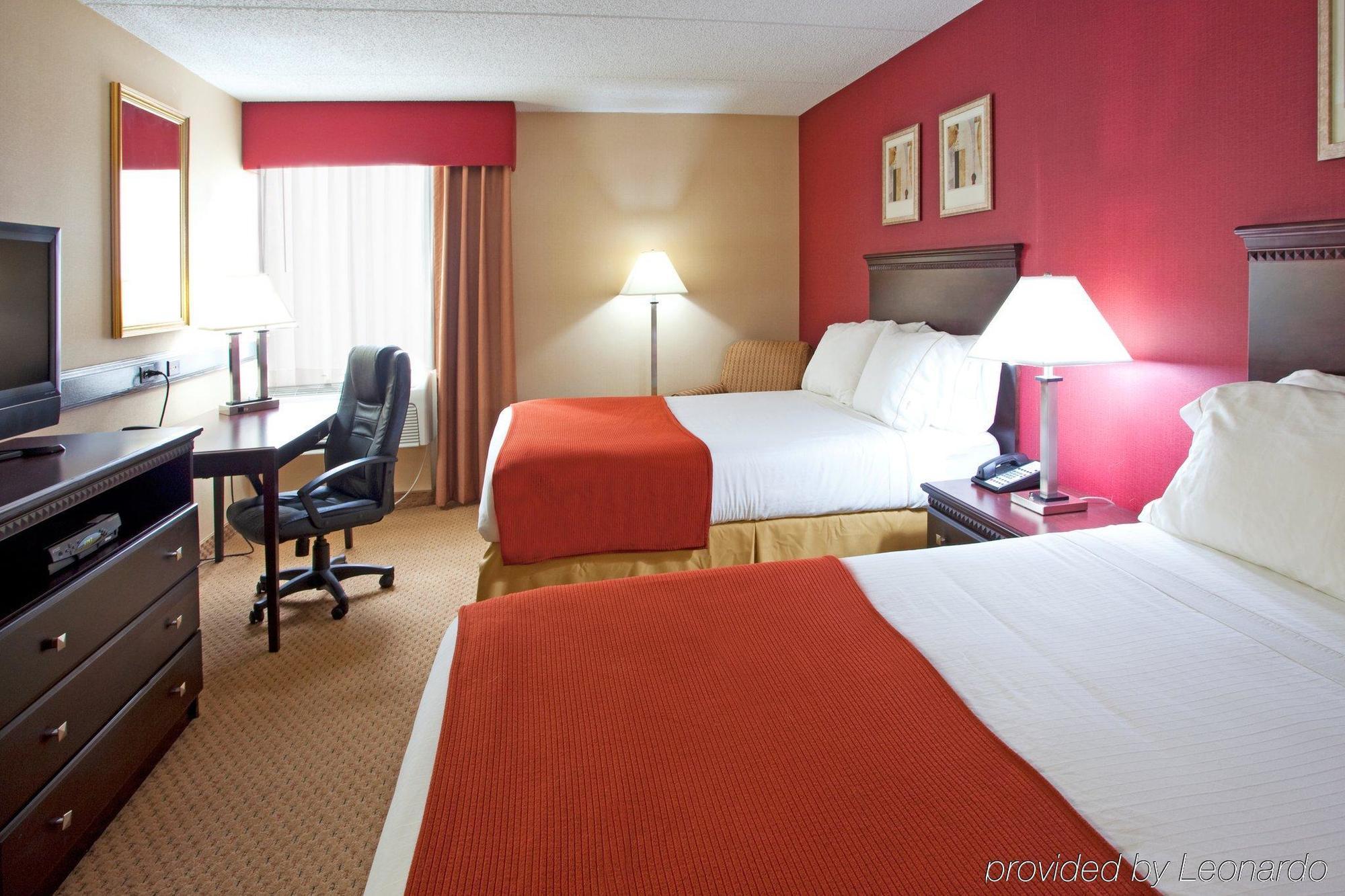 Holiday Inn Express Rochester - Greece By Ihg Δωμάτιο φωτογραφία